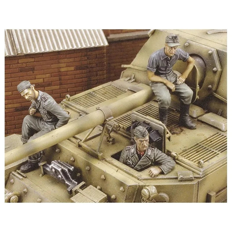 1/35 WWII German Tank Gun Crew, 6 Figures, Resin Model Figure Kit, Unassembled and Unpainted