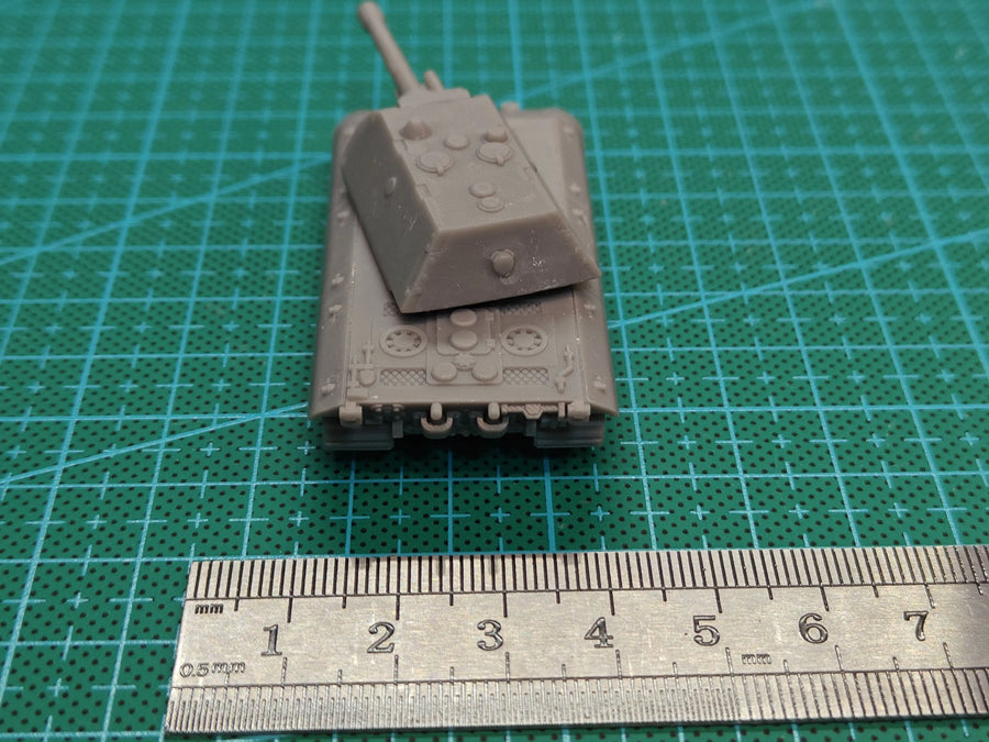 1/144 Scale E100 Super Heavy Tank MODEL KIT