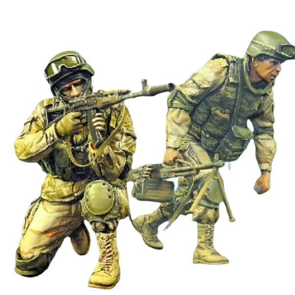1/35 Modern Russian Infantry in Digital Camouflage, 2 Figures, Resin Model Figure Kit, Unassembled and Unpainted