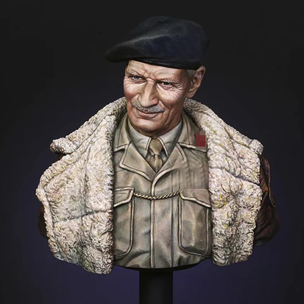 1/10 WWII German Officer with Fur Collar, Resin Model Bust Kit, Unassembled and Unpainted