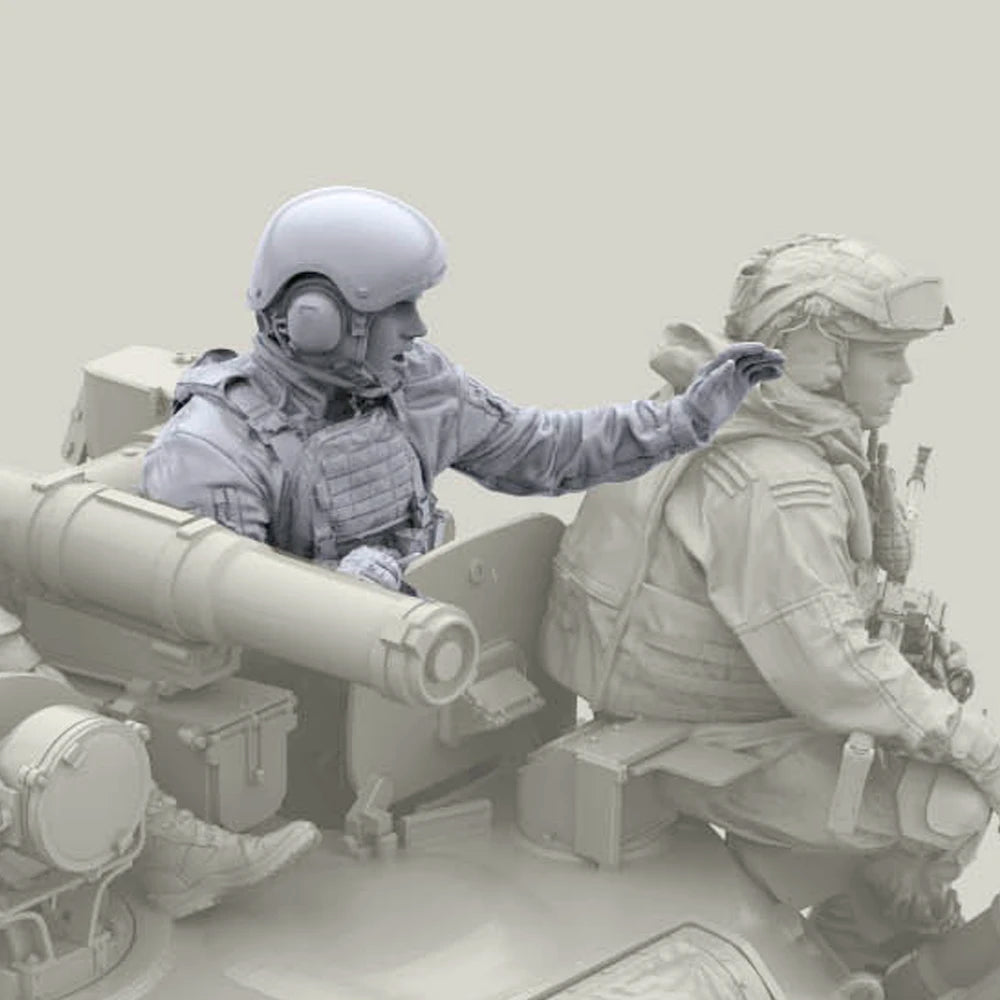 1/35 Modern Russian Tank Crew at Battle Stations, 4 Figures, Resin Model Figure Kit, Unassembled and Unpainted