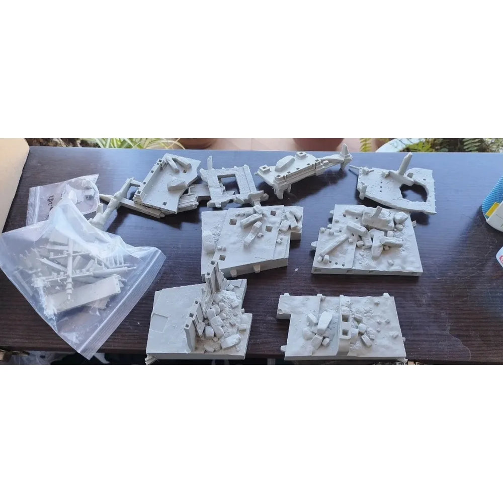 1/35 WWII Ruined Buildings, Resin Model Terrain Kit, Unpainted