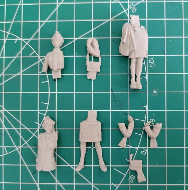 1/35 Modern Female Air Force Soldier, Resin Model Figure Kit, Unassembled and Unpainted