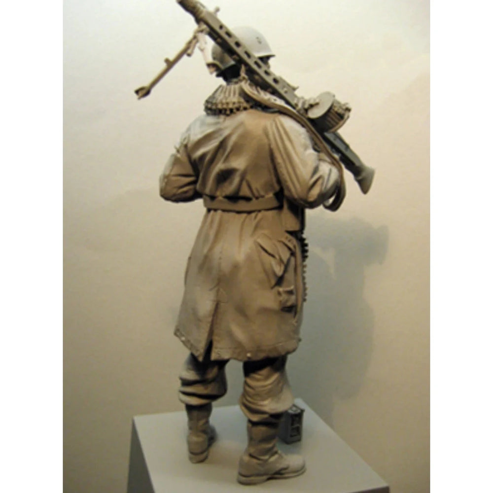 1/16 WWII German Normandy Soldier, Resin Model Figure Kit, Unassembled and Unpainted