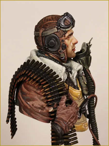 1/10 WWII Steampunk Aviator Pilot, Resin Model Bust Kit, Unassembled and Unpainted