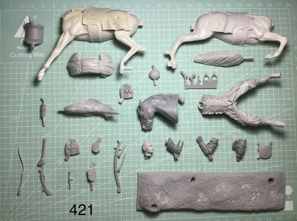 1/24 Napoleonic Winged Cavalry Officer, Resin Model Figure Kit, Unassembled and Unpainted
