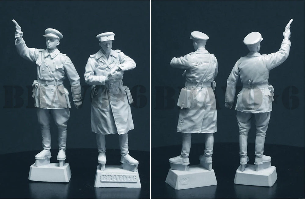1/35 WWI German Officers Gesturing Orders, 4 Figures, Resin Model Figure Kit, Unassembled and Unpainted