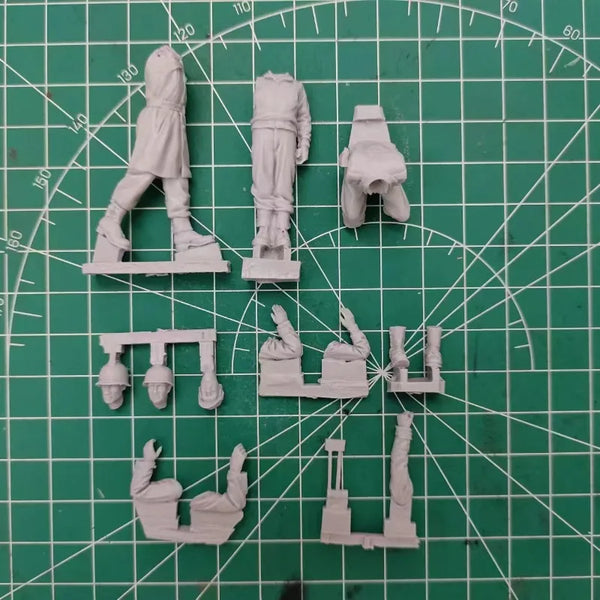 1/35 WWI US Army Officers & Soldiers, 3 Figures, Resin Model Figure Kit, Unassembled and Unpainted