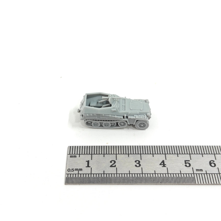 1/144 Scale Sd.Kfz. 250/1 MODEL KIT