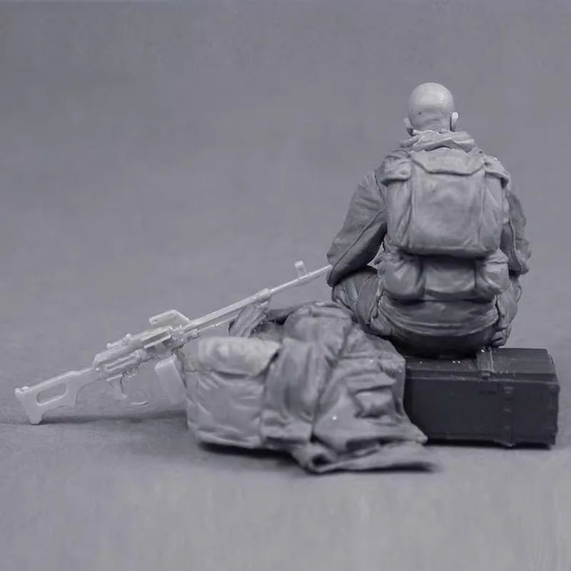 1/35 Modern Russian Tactical Squad in Combat Poses, Resin Model Figure Kit, Unassembled and Unpainted