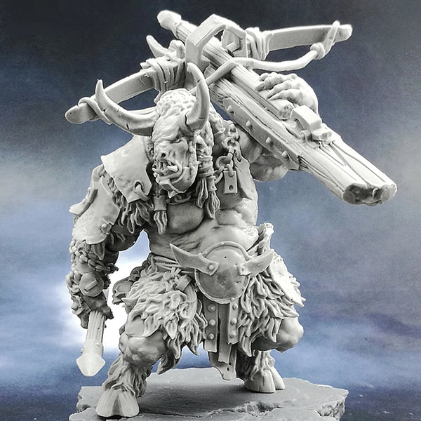 55mm Armored Minotaur Wielding Greatsword, Resin Model Figure Kit, Fantasy Theme, Unassembled and Unpainted