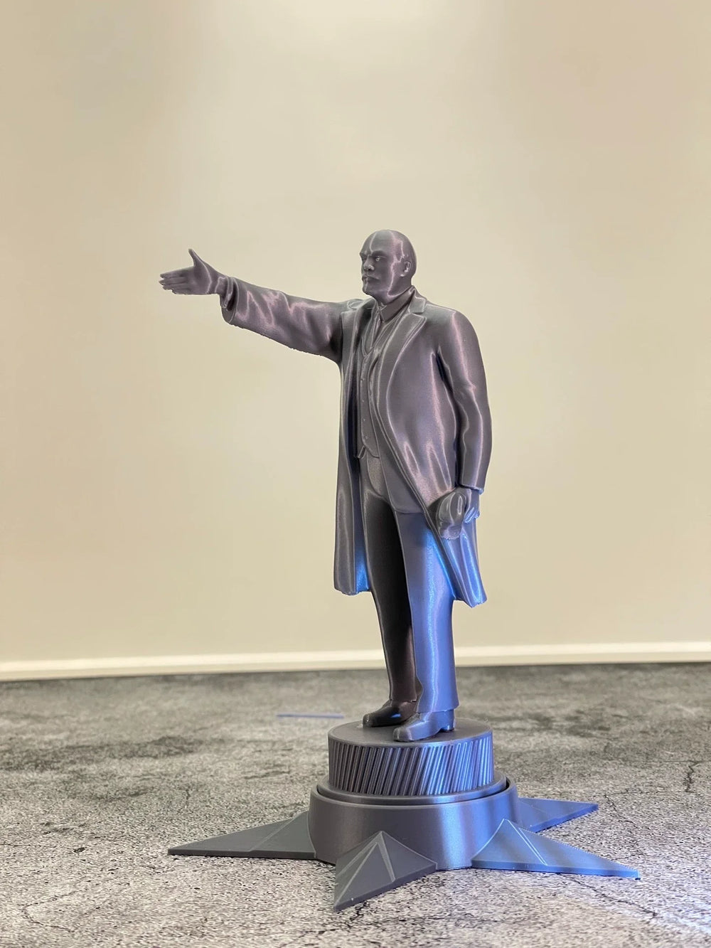 180mm Cold War Lenin, Resin Model Figure Kit, Unassembled and Unpainted