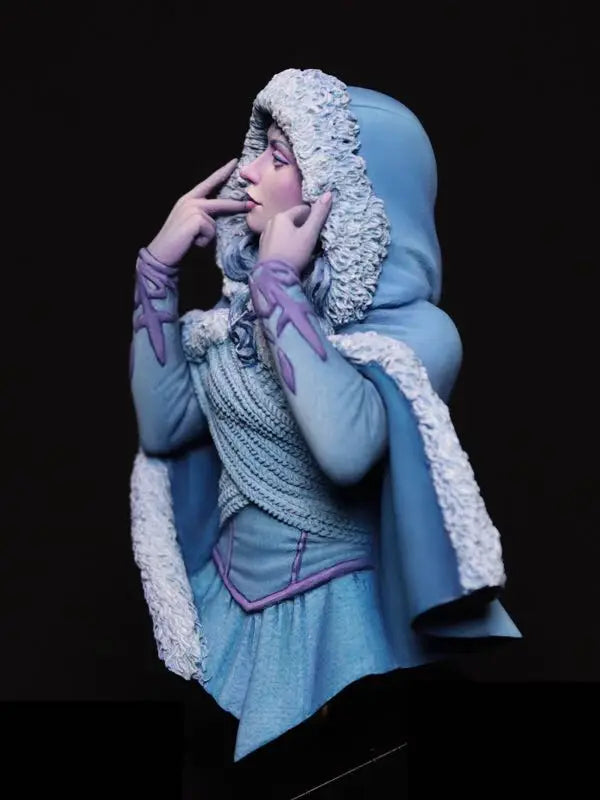 1/10 Hooded Sorceress with Wrapped Armor, Resin Model Bust Kit, Fantasy Theme, Unassembled and Unpainted