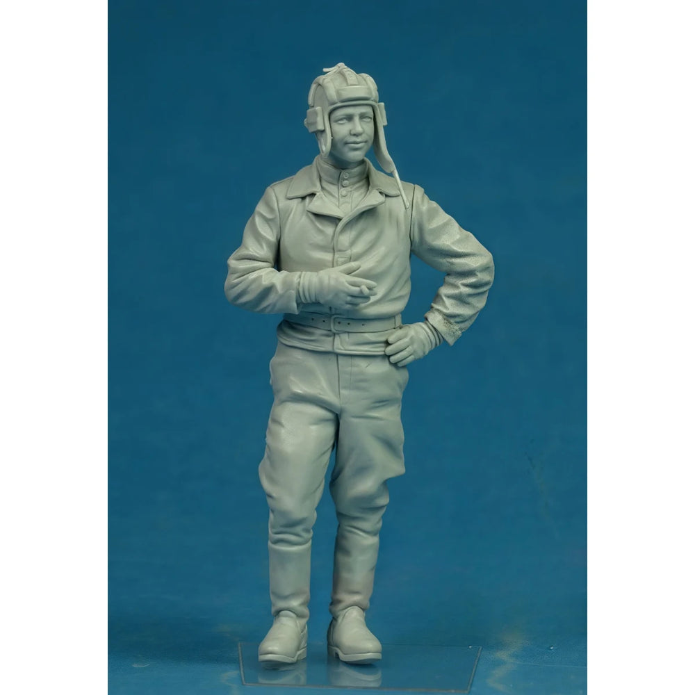 1/35 WWII Soviet Tankmen in Combat Poses, 3 Figures, Resin Model Figure Kit, Unassembled and Unpainted