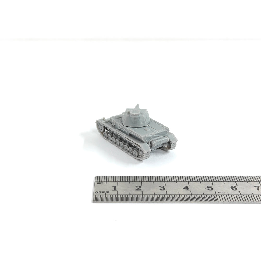 1/144 WWII Panzer IV Ausf.A Tank, Resin Model Vehicle Kit, Unassembled and Unpainted