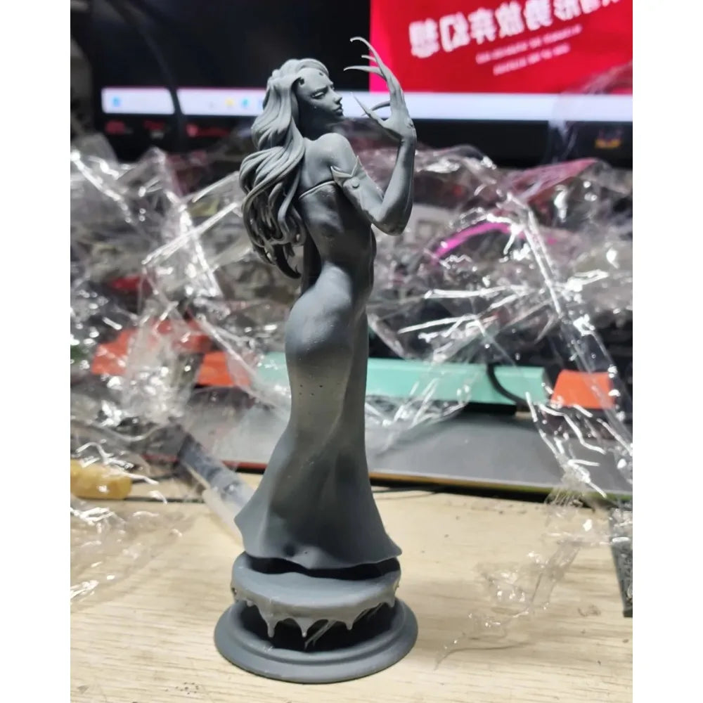 150mm Female Pin-up, Resin Model Figure Kit, Unassembled and Unpainted