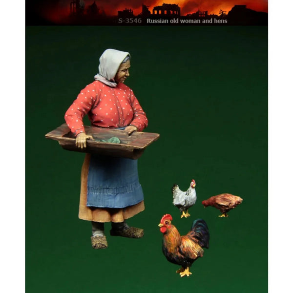 1/35 Russian Peasant Woman with Hens, 4 Figures, Resin Model Figure Kit, Historical Theme, Unassembled and Unpainted