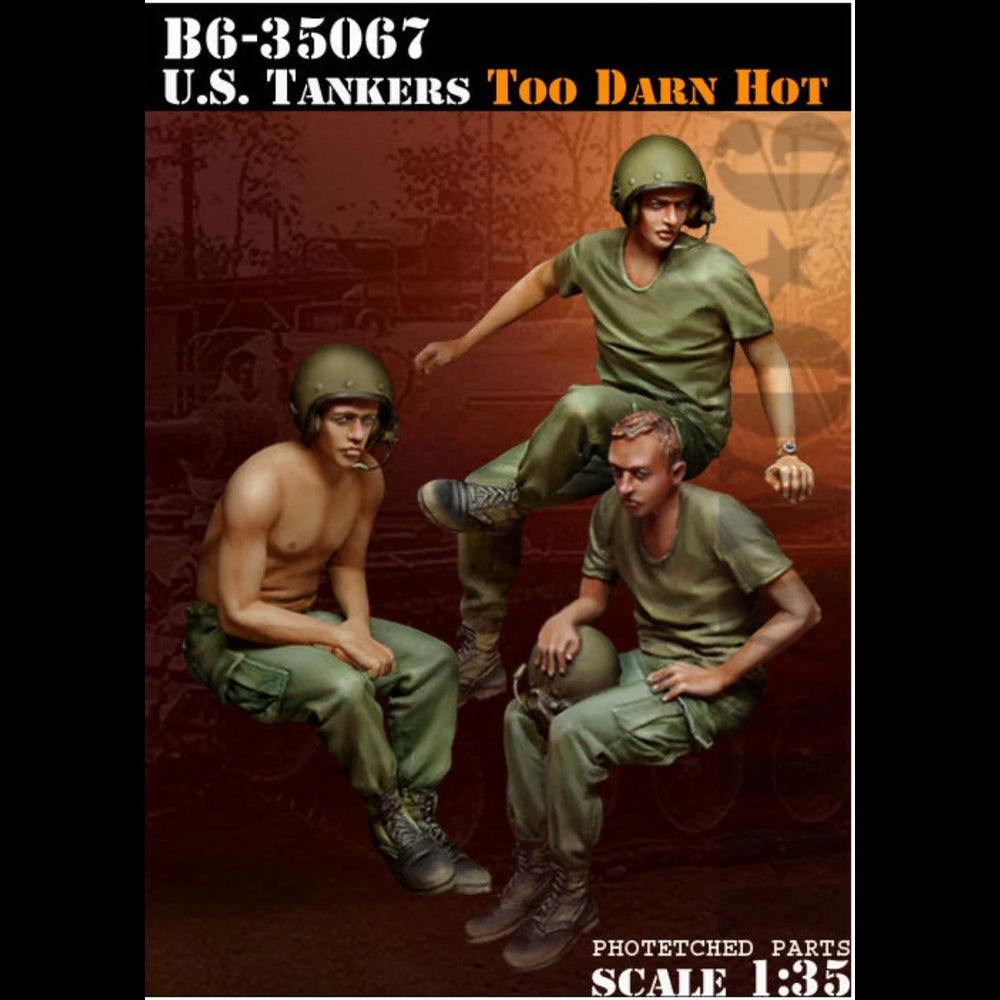 1/35 Vietnam War US Army Tankers, 3 Figures, Resin Model Figure Kit, Unassembled and Unpainted