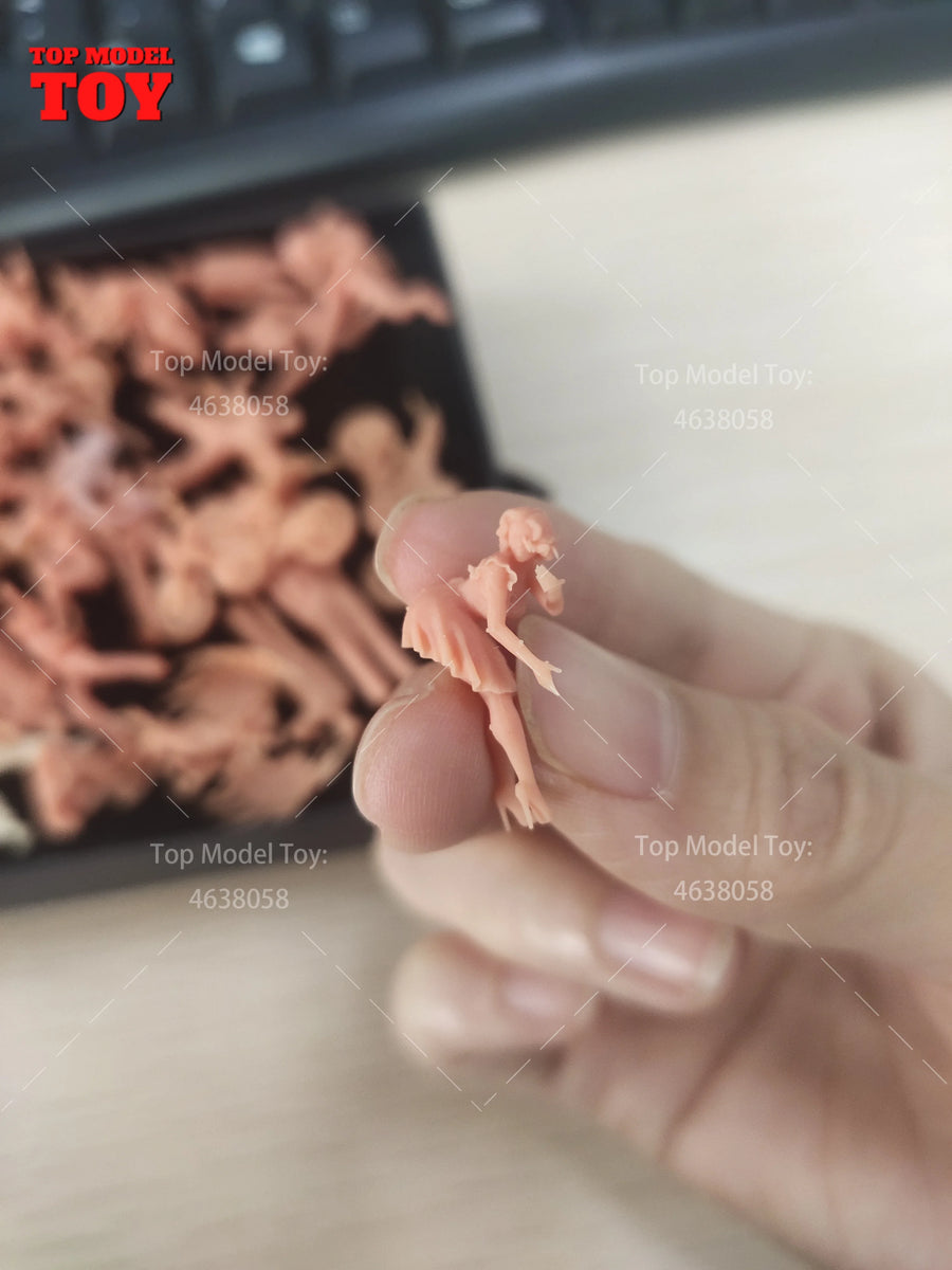 Defective Miniature Figures 1/64 1/87 Unpanted Figurine People Model Diorama Dolls for Manual Painting Practice Randomly for Car