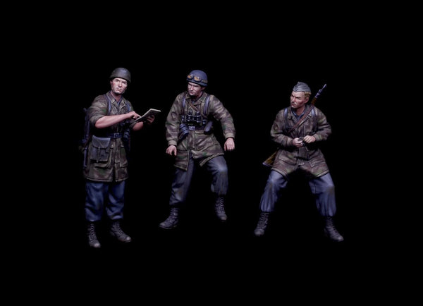 1/35 WWII German Assault Squad with MG Gunner, 11 Figures, Resin Model Figure Kit, Unassembled and Unpainted