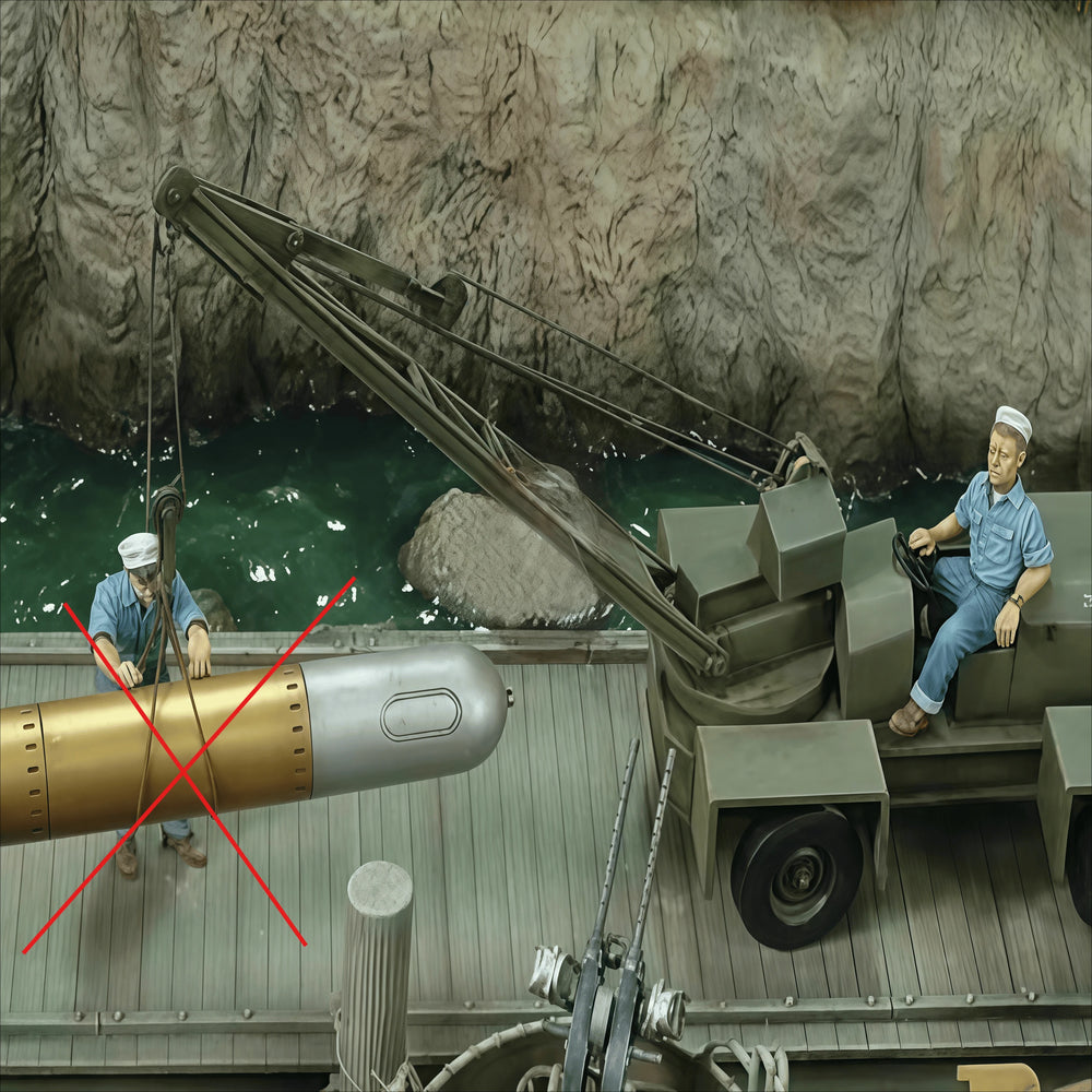 1/35 WWII Us Navy Submarine Loading Operation with Personnel and Ordna, 4 Figures, Resin Model Diorama Kit, Unassembled and Unpainted