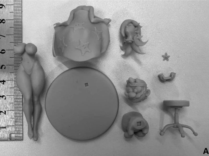 1/24 Cartoon Nurse with Cherub, 2 Figures, Resin Model Figure Kit, Unassembled and Unpainted