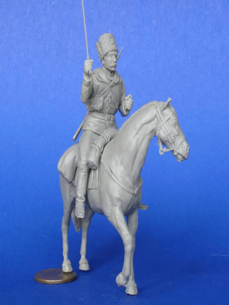1/35 Napoleonic Russian Cavalry Officer, Resin Model Figure Kit, Unassembled and Unpainted