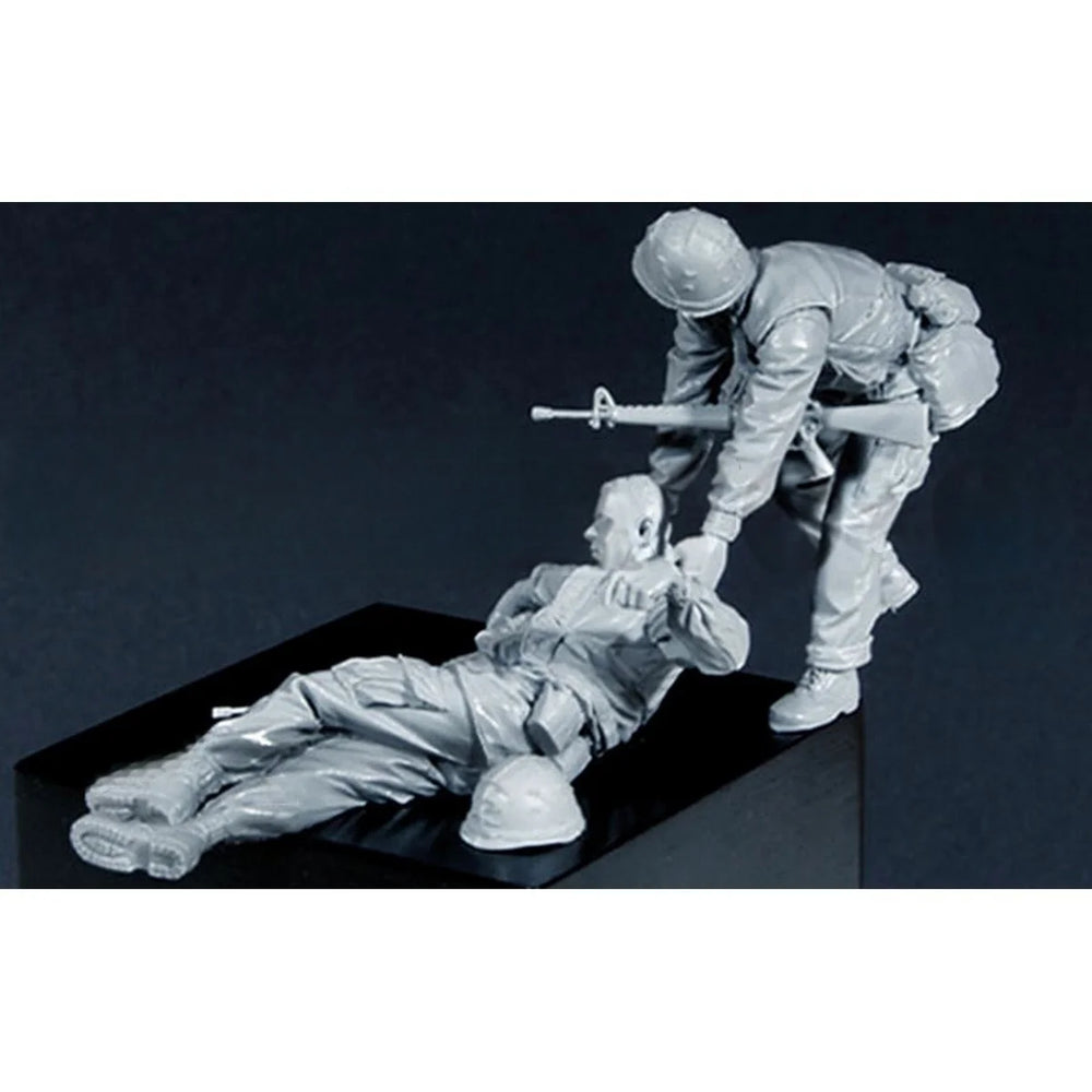 1/35 WWII American Marines, 8 Figures, Resin Model Figure Kit, Unassembled and Unpainted