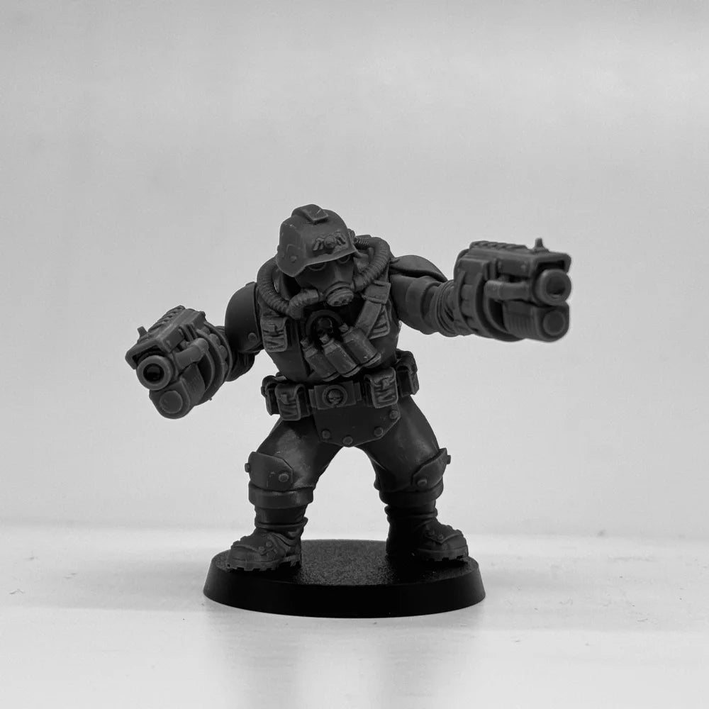 Grimdark Jungle Fighters, 10 Figures, Resin Model Figure Kit, Sci-Fi Theme, Unassembled and Unpainted