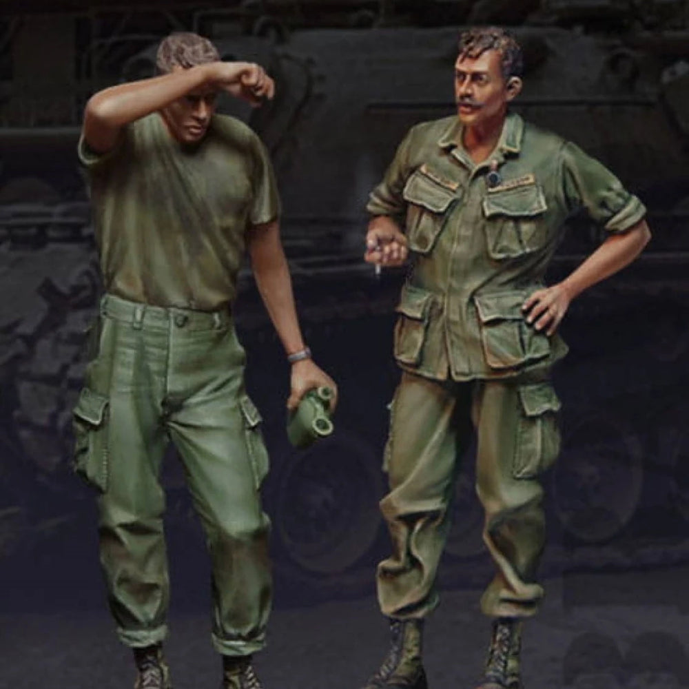 1/35 Modern US Tactical Operators in Patrol, 2 Figures, Resin Model Figure Kit, Unassembled and Unpainted
