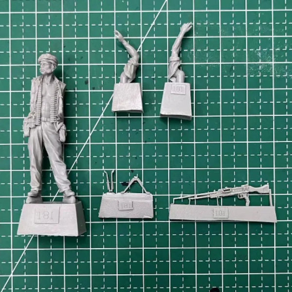 1/35 Modern Military Machine Gunner, Resin Model Figure Kit, Unassembled and Unpainted