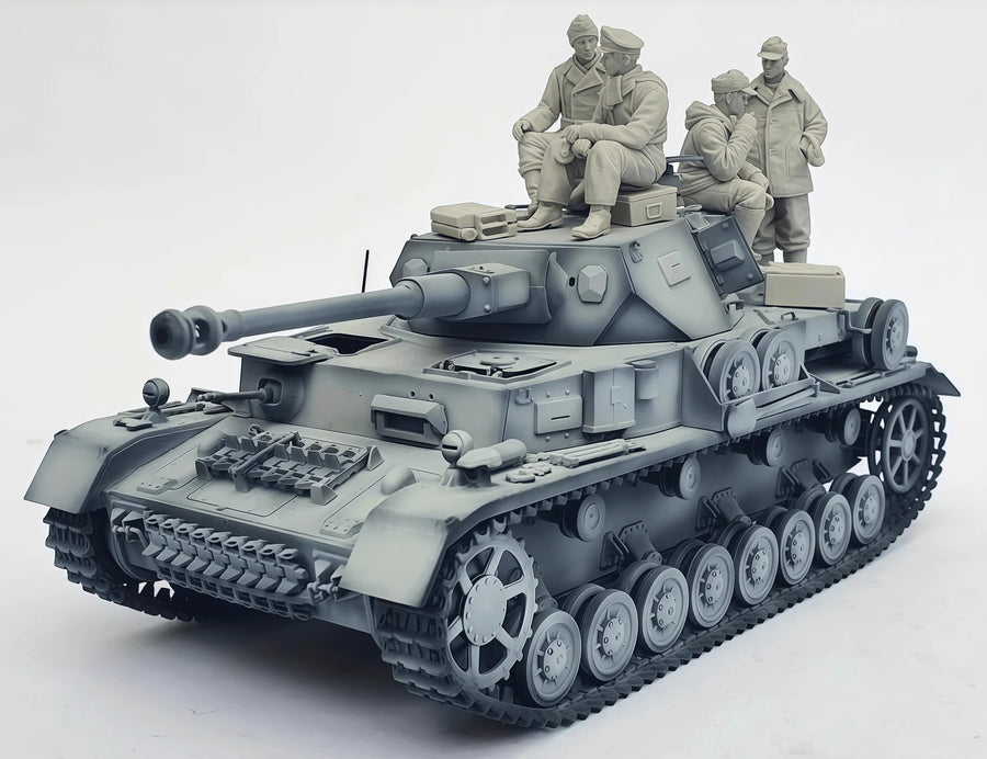1: 35 Casting Resin Model Assembly Kit, GK, Tank Crew of 4, Unpainted (Excluding Tank)