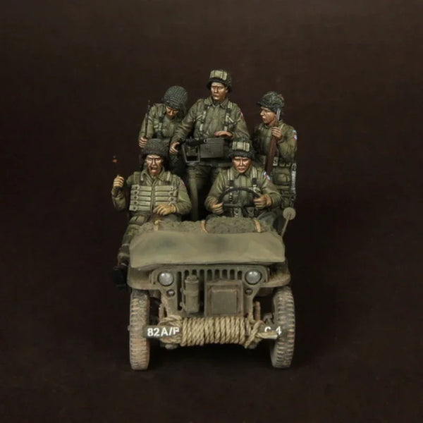 1/35 WWII Allied US Airborne with Jeeps, 7 Figures, Resin Model Figure Kit, Unassembled and Unpainted