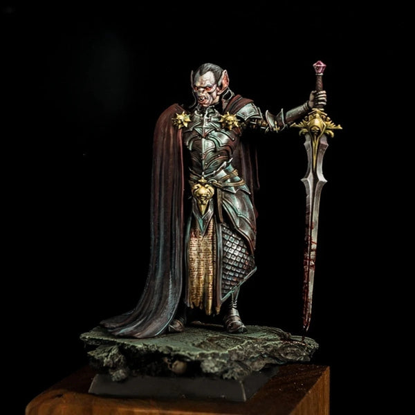 32mm Dark Fantasy Vampire Warrior, Resin Model Figure Kit, Fantasy Theme, Unassembled and Unpainted