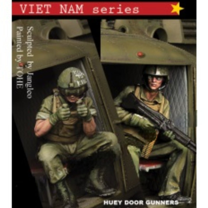 1/35 Vietnam War US Helicopter Crew, 2 Figures, Resin Model Figure Kit, Unassembled and Unpainted