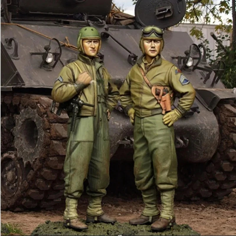 1/35 WWII US Tank Crew in Varied Stations, 3 Figures, Resin Model Figure Kit, Unassembled and Unpainted