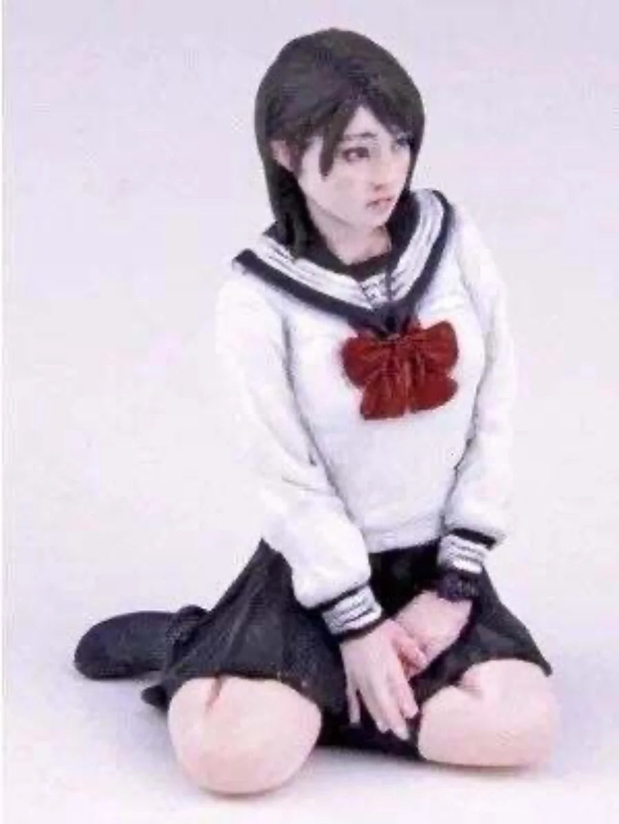 1/35 Schoolgirl in Sailor Uniform, Resin Model Figure Kit, Anime Theme, Unassembled and Unpainted