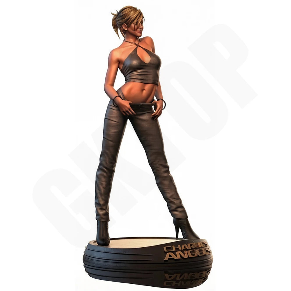 1/24 Female Characters, 2 Figures, Resin Model Figure Kit, Unassembled and Unpainted