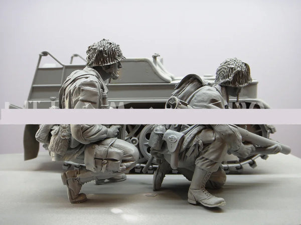 1/16 WWII Infantrymen, 3 Figures, Resin Model Figure Kit, Unassembled and Unpainted