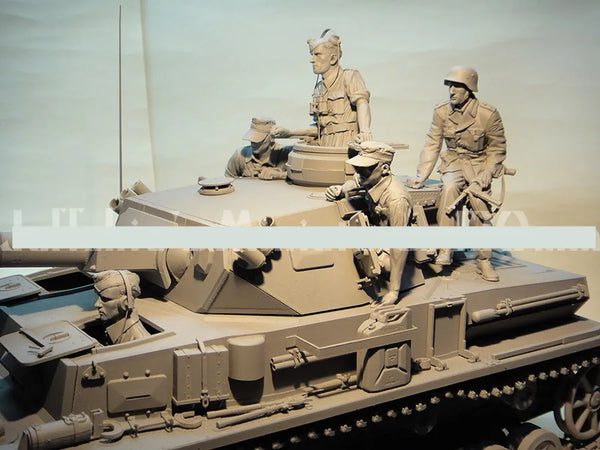 1/16 WWII German WWII Combat, 5 Figures, Resin Model Figure Kit, Unassembled and Unpainted