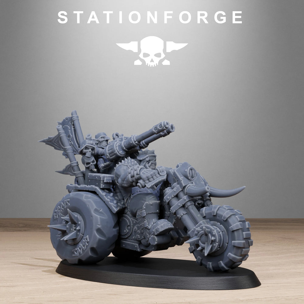 Orc Warbiker Mob, 5 Figures, Resin Model Figure Kit, Fantasy Theme, Unassembled and Unpainted