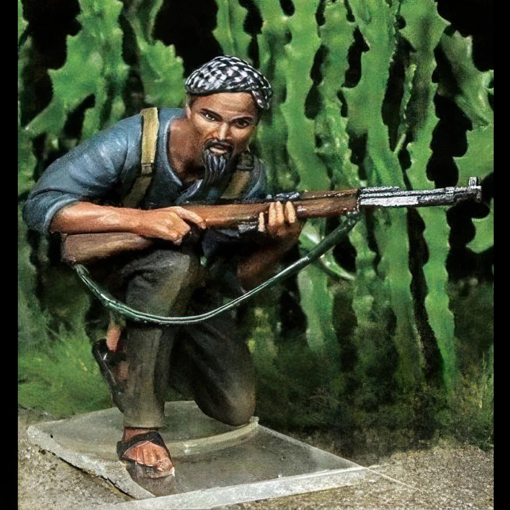1/35 Vietnam War Vietnamese Commando, Resin Model Figure Kit, Unassembled and Unpainted