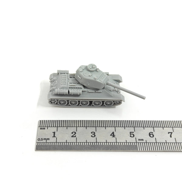 1/144 WWII T-34-85 Soviet Medium Tank, Resin Model Vehicle Kit, Unassembled and Unpainted