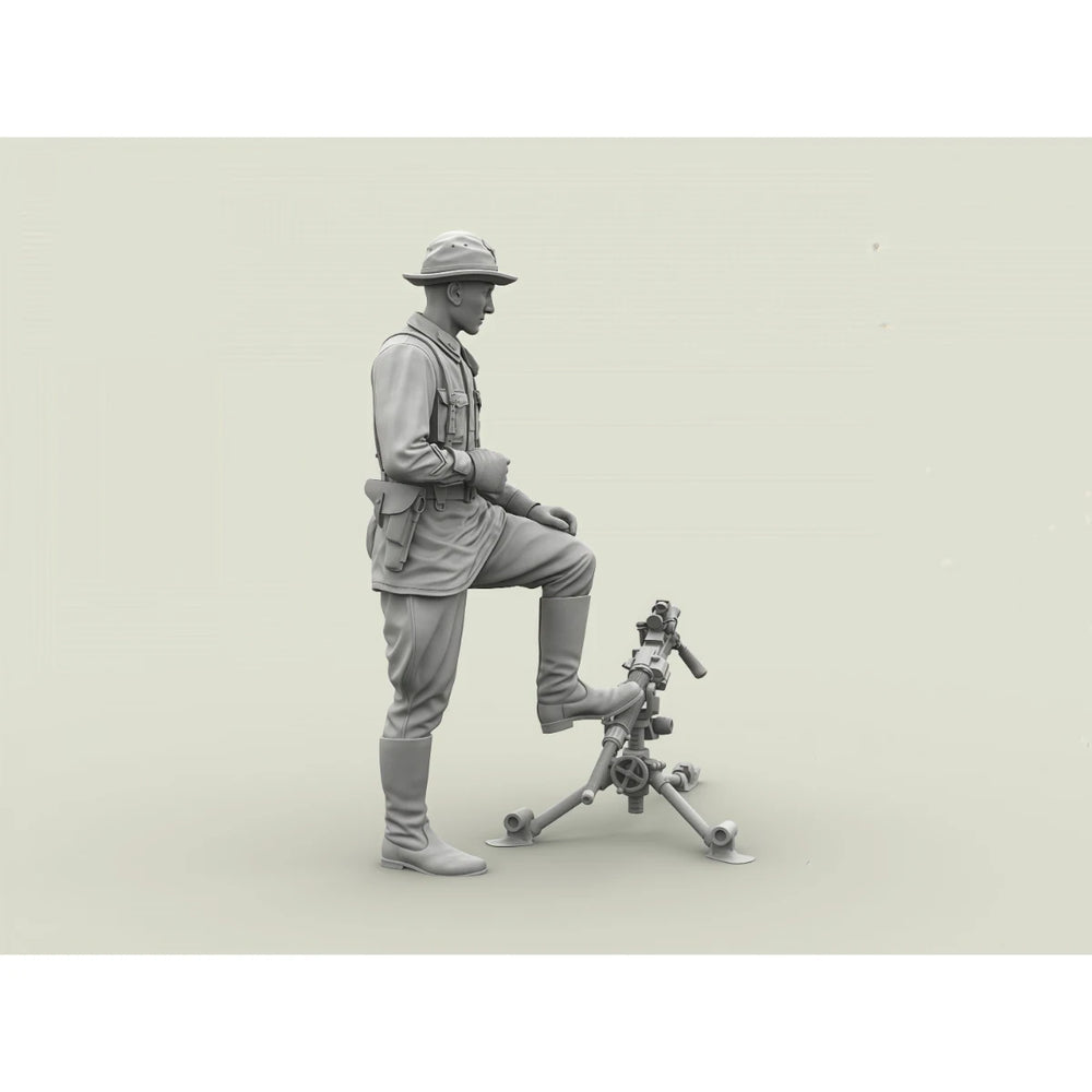 1/35 WWII Soviet Red Army Lieutenant, Resin Model Figure Kit, Unassembled and Unpainted