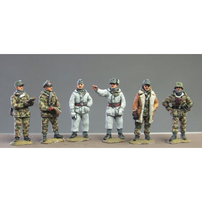 1/72 WWII Winter Officers, 6 Figures, Resin Model Figure Kit, Unassembled and Unpainted