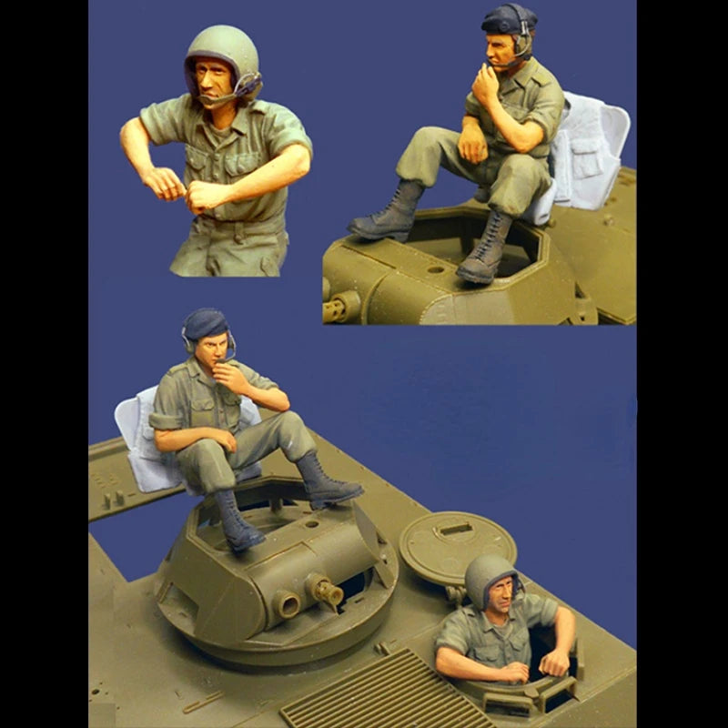 1/35 WWII German Panzer Crew Resting, 4 Figures, Resin Model Figure Kit, Unassembled and Unpainted