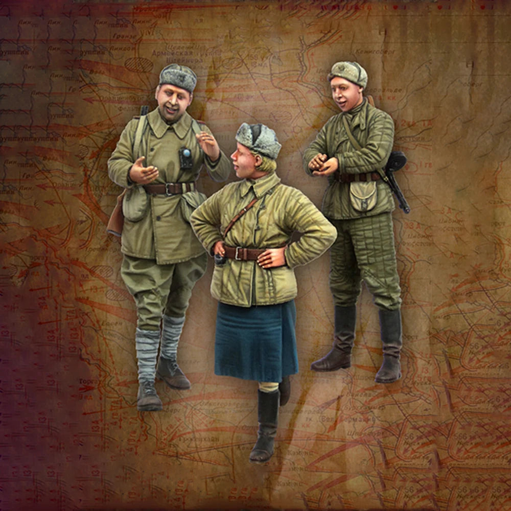 1/35 WWII Soviet/Russian Soldiers, 3 Figures, Resin Model Figure Kit, Unassembled and Unpainted