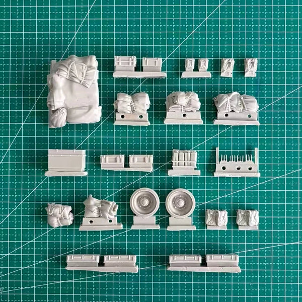 1/35 WWII Cromwell Tank Accessories Set, Resin Model Vehicle Kit, Unassembled and Unpainted