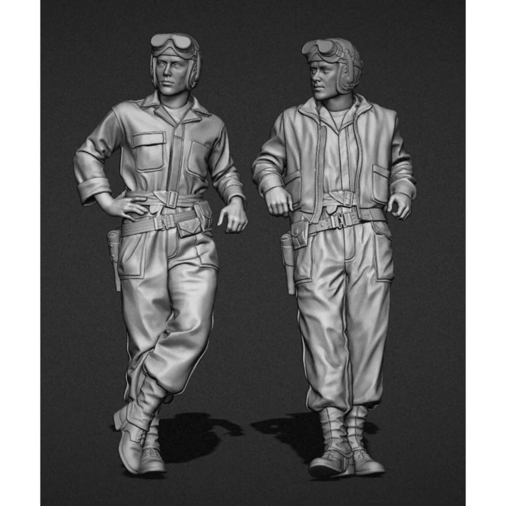 1/35 WWII Military Aviators, 2 Figures, Resin Model Figure Kit, Unassembled and Unpainted