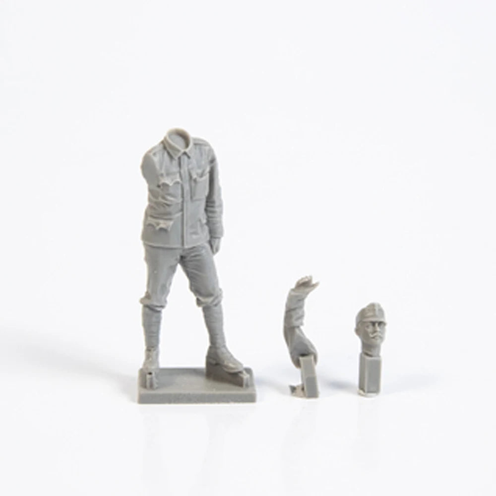 1/35 Modern Artilleryman Soldier, Resin Model Figure Kit, Unassembled and Unpainted
